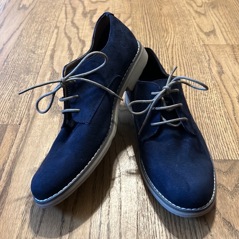 H&M Navy Blue hush puppies 🐶